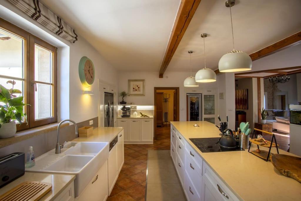 7 Bedroom Secluded Villa Close To Prague Ricany  Luaran gambar